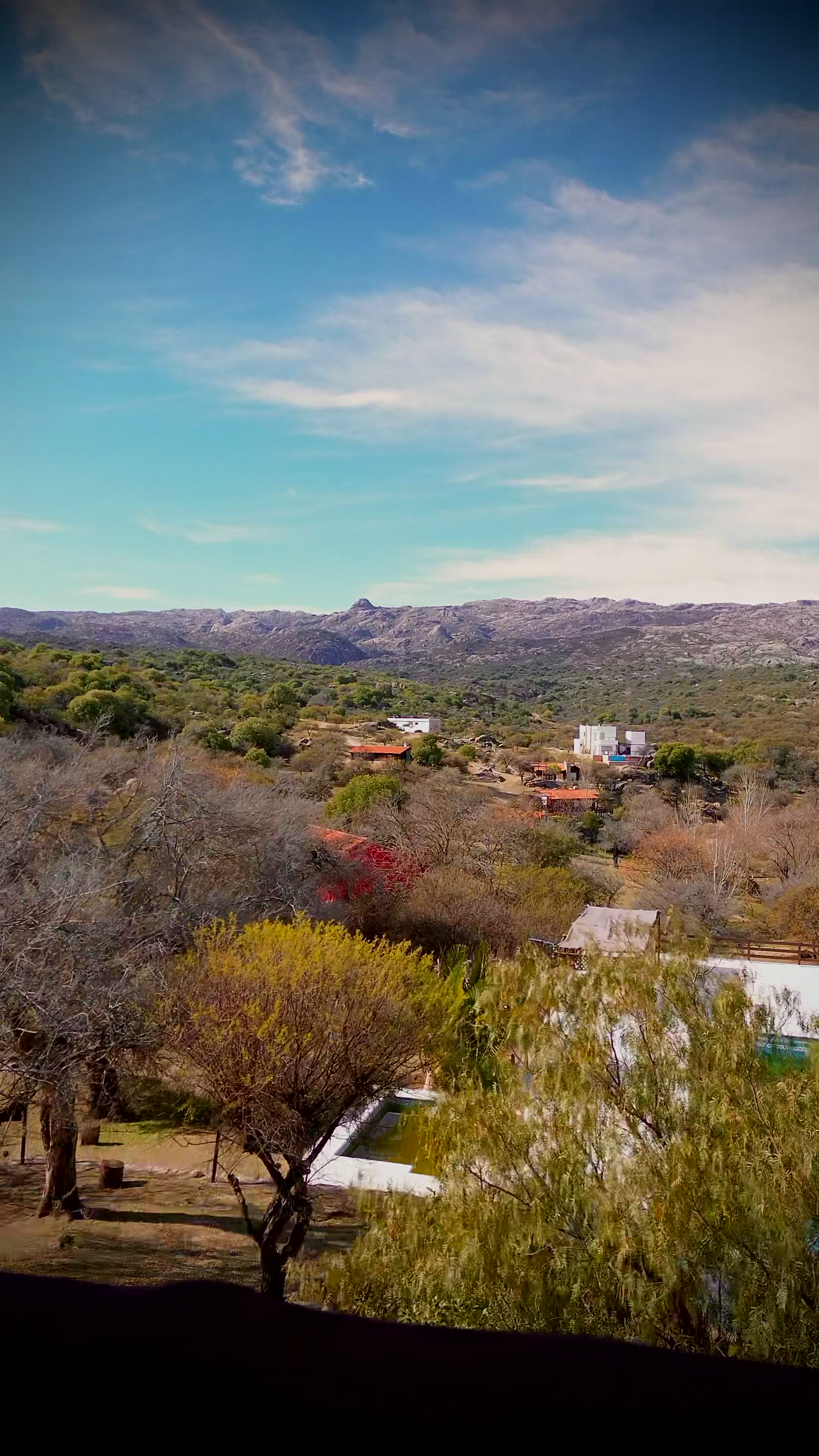 La vista al valle y las sierras de Traslasierra desde el restaurante
